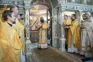 Епископ Городецкий и Ветлужский Парамон совершил Божественную литургию в Городецком Феодоровском мужском монастыре