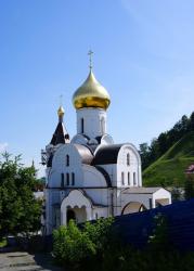 Епископ Августин совершил Божественную литургию в Казанском храме Нижнего Новгорода