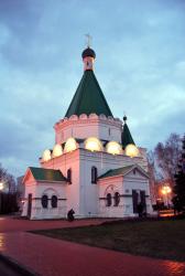 В Михаило-Архангельском соборе в Нижегородском кремле возложены цветы к могиле Кузьмы Минина