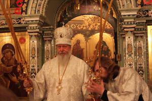 Епископ Августин совершил праздничное Рождественское богослужение в Феодоровском кафедральном соборе Городца