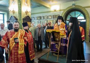Епископ Августин совершил панихиду в первую годину со дня преставления бывшего главы Городецкого муниципального района