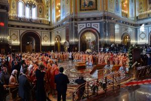 В день памяти святителя Николая Чудотворца епископ Августин принял участие в Божественной литургии в Храме Христа Спасителя в Москве