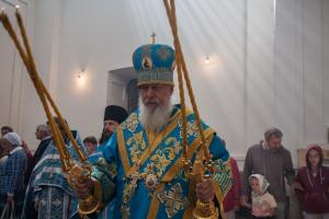 В праздник Казанской иконы Божией Матери епископ Августин совершил Божественную литургию в селе Нестиары Воскресенского района