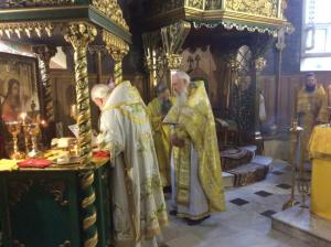 Епископ Августин совершил Божественную литургию в Свято-Троицком соборе города Симферополь