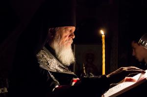 Епископ Августин совершил Великое повечерие с чтением канона Андрея Критского в Городецком Феодоровском мужском монастыре