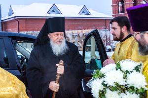 Епископ Городецкий и Ветлужский Августин совершил архипастырский визит в поселок Красные Баки