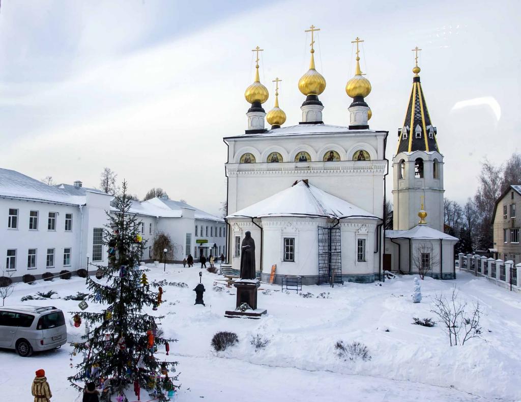 Федоровский монастырь Казанская Церковь