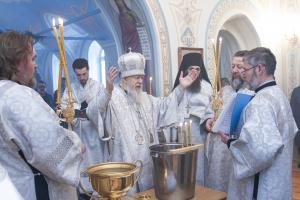 В Навечерие Богоявления епископ Городецкий и Ветлужский Августин совершил Божественную литургию