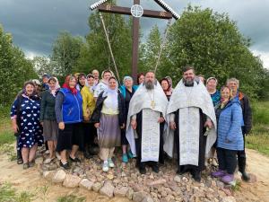 Чин освящения Поклонного креста в деревне Малахово Ковернинского района