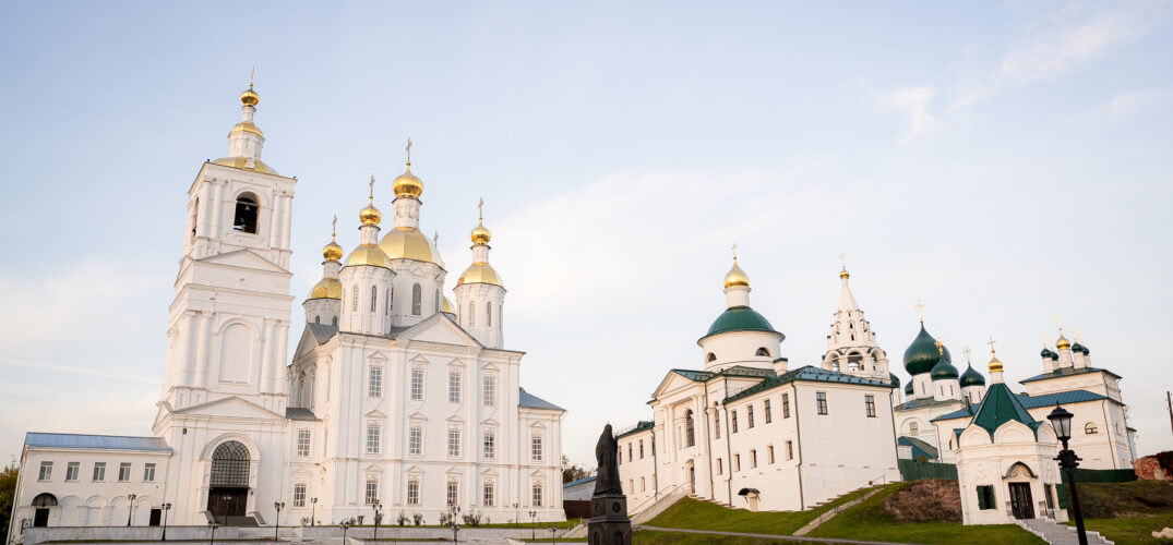 В Нижегородской епархии началась педагогическая конференция «Наследие преподобного Серафима Саровского и актуальные вопросы духовно-нравственного просвещения»