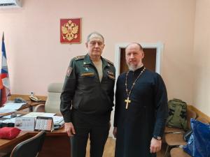 Благочинный Ветлужско-Уренского округа посетил госпиталь в Нижнем Новгороде