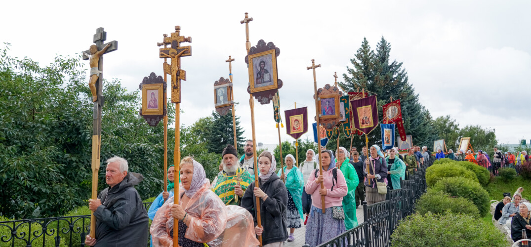 В Дивеево прибыли участники традиционных крестных ходов