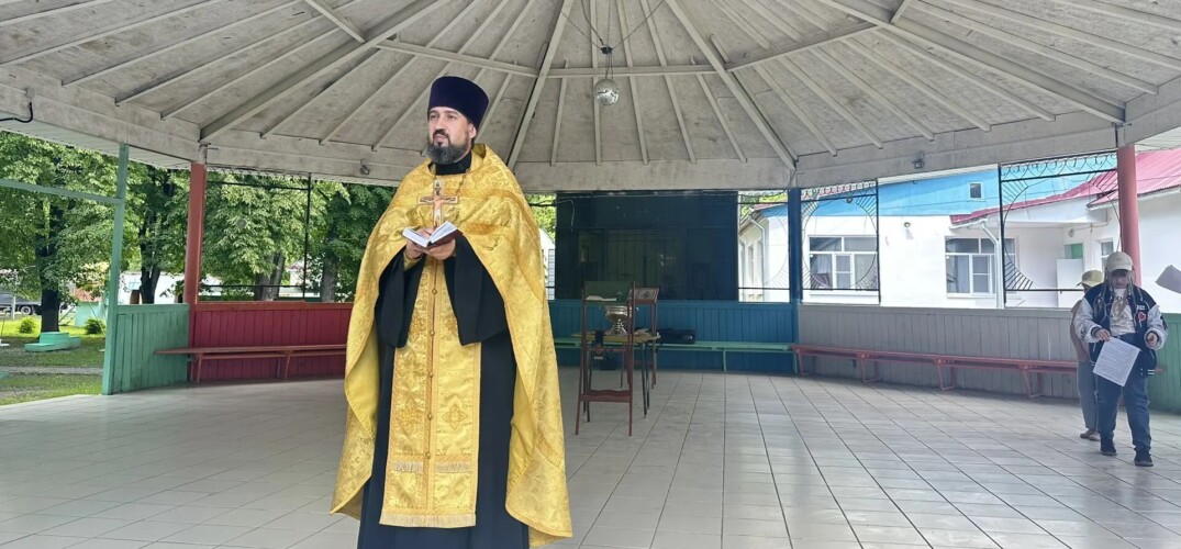 В детском оздоровительном лагере «Зеленые дубки» открылась традиционная православная смена