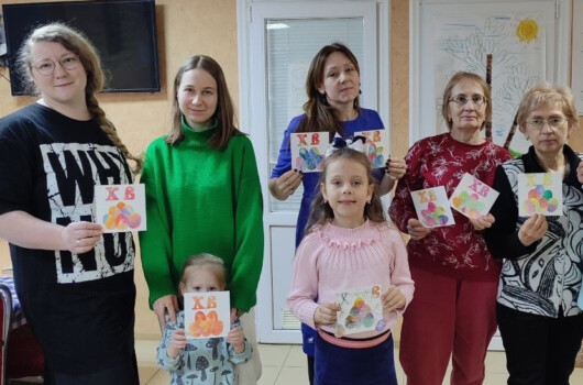 В социальном центре «Покров» Воскресенского благочиния Нижегородской епархии прошел мастер-класс по рисованию открытки к Пасхе