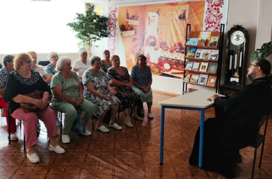 В арзамасской библиотеке имени И. П. Склярова прошла встреча «Дорога к храму», приуроченная ко Дню Крещения Руси
