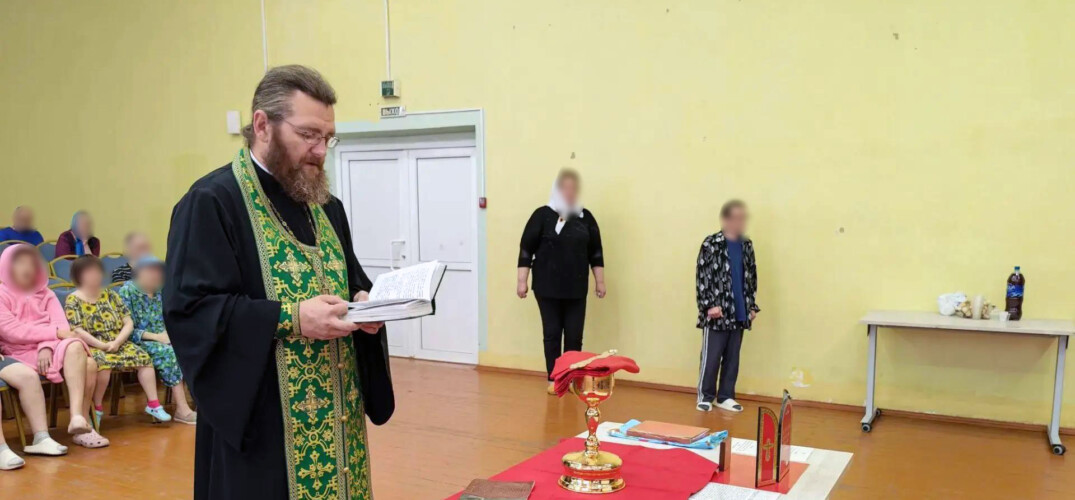 Помощник благочинного Автозаводского округа посетил Автозаводский психоневрологический интернат