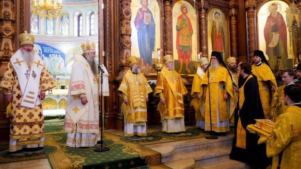 Епископ Городецкий и Ветлужский Парамон сослужил Главе Нижегородской митрополии на Божественной литургии в Александро-Невском кафедральном соборе