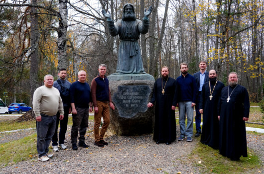 Председатель финансово-хозяйственного управления Московского Патриархата посетил святыни Сарова
