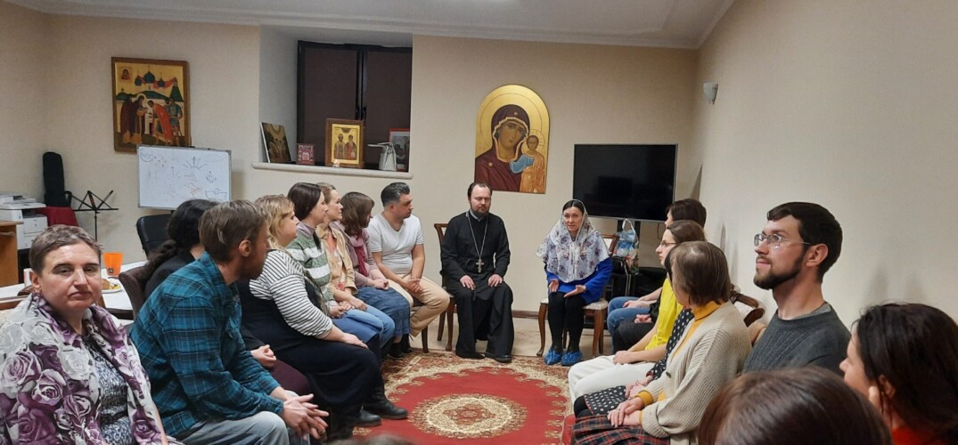 При манеже в нижегородском кремле прошли очередные встречи православного семейного центра