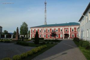 Богослужение в день Отдания праздника Воздвижения Животворящего Креста Господня в Городецком Феодоровском мужском монастыре