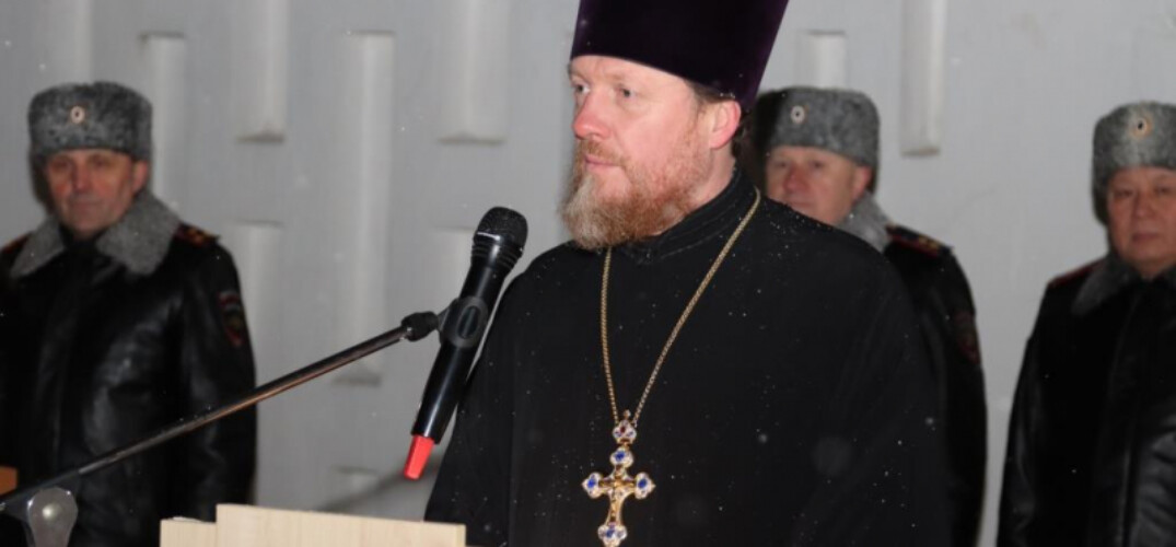 Клирик Нижегородской епархии принял участие во встрече сводного отряда полиции, вернувшегося из длительной командировки 