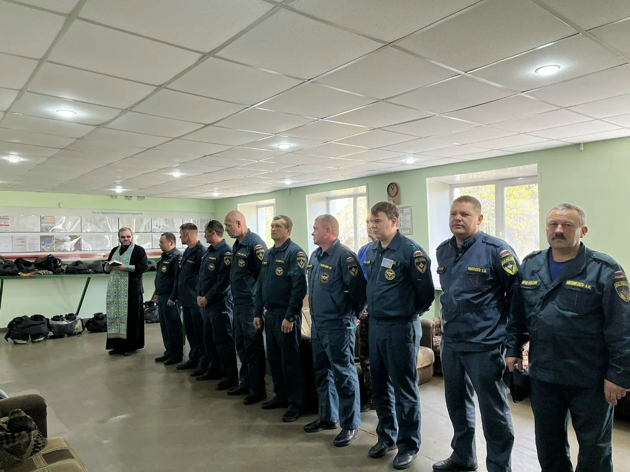 В Шахунском благочинии прошли молебны для сотрудников МЧС
