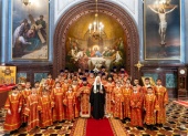 В Неделю 2-ю по Пасхе Святейший Патриарх Кирилл совершил Литургию в Храме Христа Спасителя