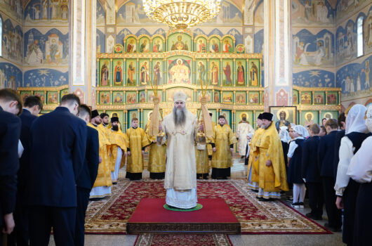 Митрополит Георгий совершил Божественную литургию в Феодоровском храме Нижнего Новгорода