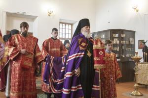 Епископ Городецкий и Ветлужский Августин совершил Божественную литургию в храме Трёх Святителей Высоковского Успенского мужского монастыря