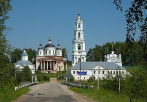 Епископ Городецкий и Ветлужский Августин совершил Божественную литургию в Высоковском Успенском мужском монастыре