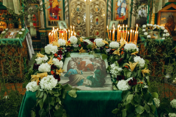 Храм Пресвятой Живоначальной Троицы в д. Медведево Семеновского округа отметил свой престольный праздник
