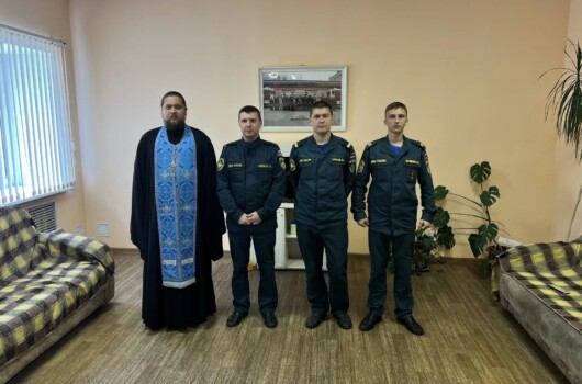 Помощник благочинного Московского округа совершил молебен и литию в нижегородской пожарно-спасательной части №25