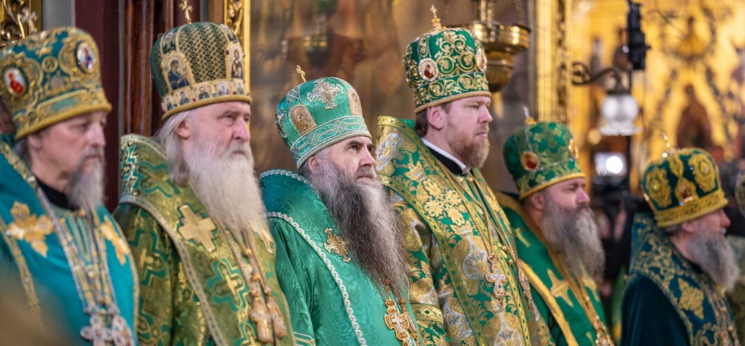 Митрополит Георгий сослужил Святейшему Патриарху Кириллу на Божественной литургии в Троице-Сергиевой лавре