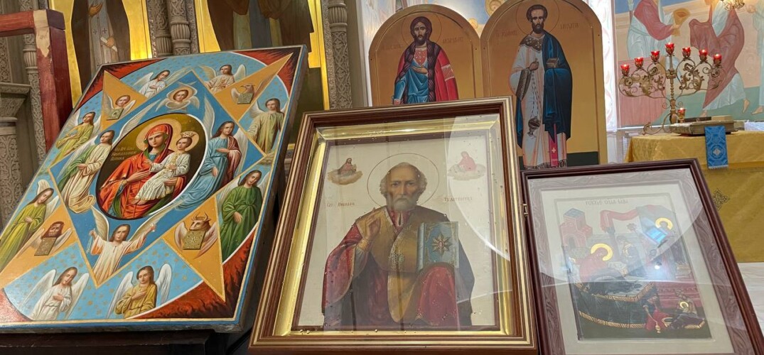 В Князь-Владимирском храме Приокского района состоялась торжественная встреча пяти икон