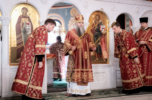 В день памяти Царственных страстотерпцев митрополит Георгий совершил Божественную литургию на Патриаршем подворье Дивеевского монастыря в Москве