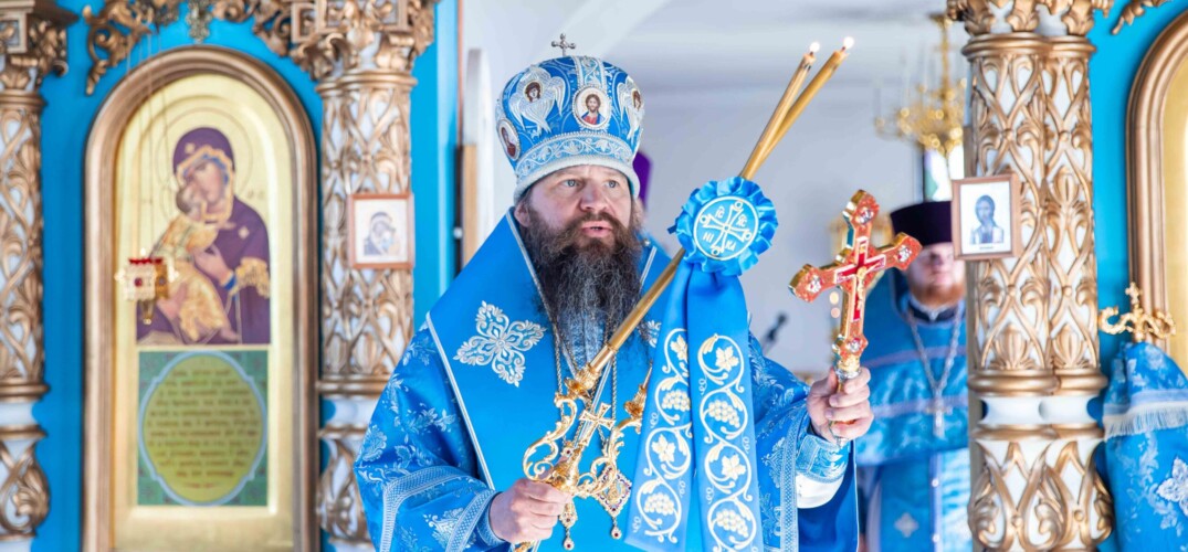 Епископ Иосия возглавил богослужение престольного праздника во Владимирском храме в селе Сеченово