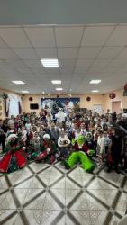 В ККЗ МИР поселка Ковернино состоялась традиционная Рождественская елка, организованная приходом храма в честь Вознесения Господня для детей