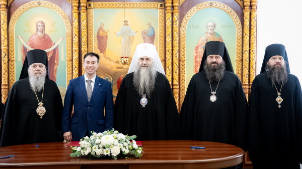 Подписано пятистороннее соглашение между епархиями Нижегородской митрополии и Государственной инспекцией труда в Нижегородской области