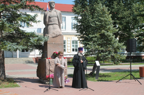 В Семеновском благочинии почтили память поэта Бориса Корнилова