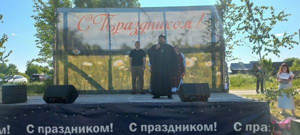 Исполняющий обязанности благочинного Шахунского округа принял участие в празднике дня деревни Акаты