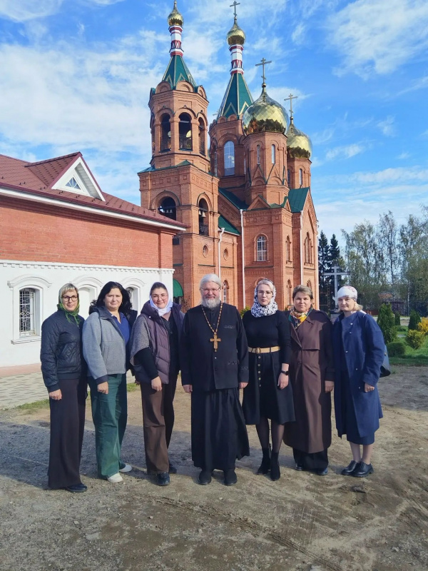 В Красных Баках состоялась встреча педагогов с настоятелем Никольского храма