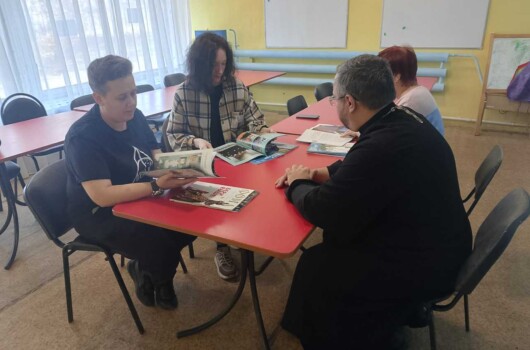 Помощник благочинного Московского округа провел духовную беседу с сотрудниками ФОКа «Полет»