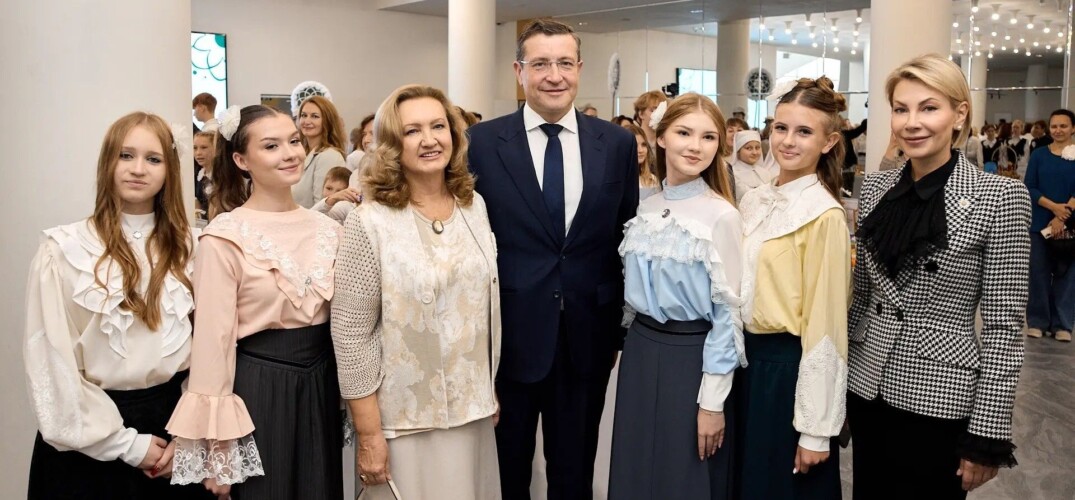 В Нижегородской филармонии прошла благотворительная акция «День Белого Цветка»
