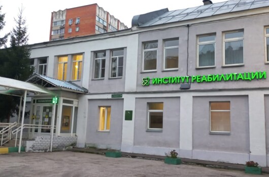 Помощник благочинного Нагорного округа посетил институт реабилитации ПИМУ