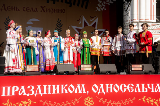 Управляющий Лысковской епархией посетил праздник фольклора и ремесел «Голос традиций» в селе Хирино