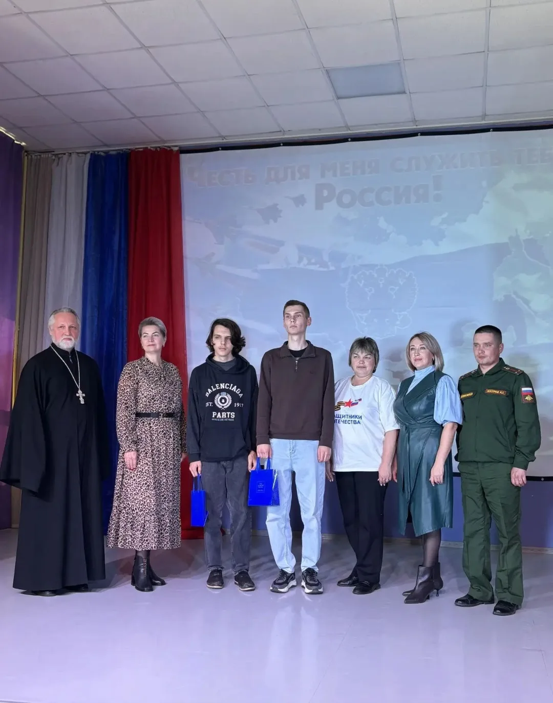 Священник Шарангского благочиния принял участие в Дне призывника