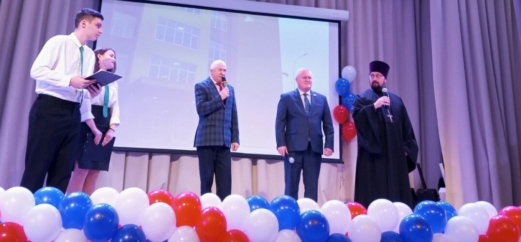 Помощник благочинного Кстовского округа принял участие в открытии второго учебного корпуса в Анкудиновской средней школе