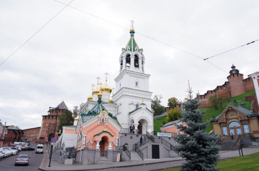 Митрополит Георгий совершил Божественную литургию в храме в честь Рождества Иоанна Предтечи в Нижнем Новгороде