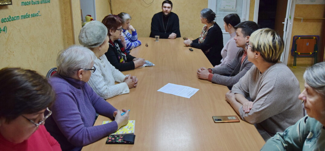 В центре «Покров» Воскресенского благочиния Нижегородской епархии состоялось очередное заседание православного клуба «Духовный очаг»