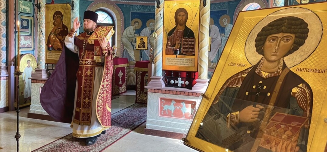 В Пантелеимоновском храме Автозаводского благочиния отметили престольный праздник